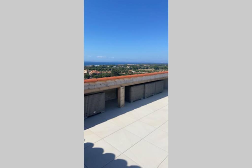 Magnifique Appartement Avec Vue Imprenable La Londe-les-Maures Εξωτερικό φωτογραφία